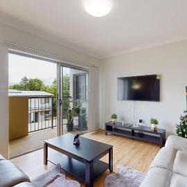 Sweet Mango Hill Apartment w Convenient Location โรงแรมในนอร์ทเลคส์