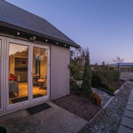 hawea river retreat, Hotel in Albert Town