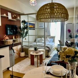 Avida Towers Abreeza-Midcentury Modern Studio