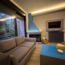 The Cozy Inn - Sapphire, hotel a Fārayyā