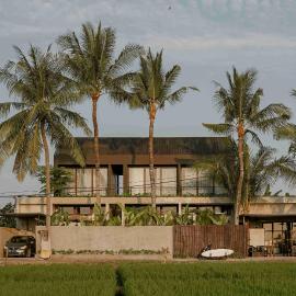Tibah, hotel u gradu Tanah Lot