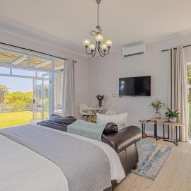 Flensborg Studios & Penthouse - Langebaan Golf Estate