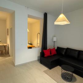 BaselStad Bright Studio Public Transport Included 10 min Tram to Messe & City Center, hotel v Basileji