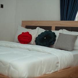Royaltron apartment services, hotell i Ibadan