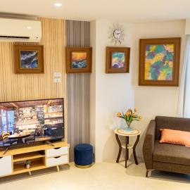 Kate & Keith's Place - Tambuli Seaside Living