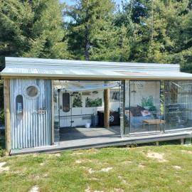 Redwood Valley B and B Caravan Retreat