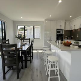 Modern Family Home in Tawa - Wellington
