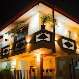 ROYAL CREST VILLA
