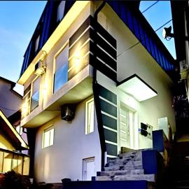 Dream House Zvornik – hotel w mieście Zvornik