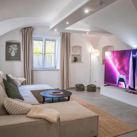 JH Apartments Landshut - 100" TV Gaming Tiefgarage, מלון בלנדשט