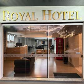 Royal Hotel, hotell i Dourados