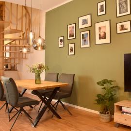 Maisonette-Apartment für bis zu 6 Personen - Parkplatz - WLAN - Kingsize