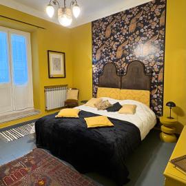 LeaLua Apartments - Casa Mirella, hotel em Novi Ligure