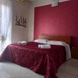 B&B Apartment, hotel em Settimo Torinese