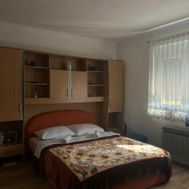Apartman Iris, hotel a Bosanski Brod