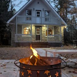 Chalet Lumière, hotel em Rawdon