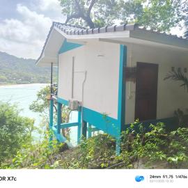 Sea view clif cabin kantiang bay8, hotel din Ko Bu Bu