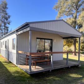 Griffith Caravan Village, Hotel in Yoogali
