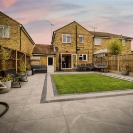 3 bedroom house in South Ockendon, Essex