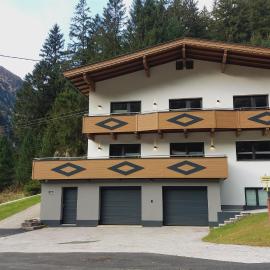 Haus Aloisia - Ferienwohnung mit Bergblick im Naturpark Zillertal