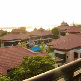 Palm Jumeirah Luxury Stay Private Beach Access