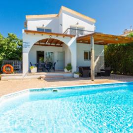 Villa Andreas, Hotel in Argaka