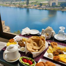 Grand Bayan Hotel & Apt at Nile Plaza, hotel Kairóban