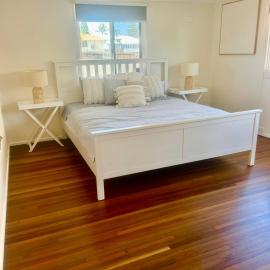 Seeside Cottage Bargara - Beach 100m, Pet-Friendly, hôtel à Bargara