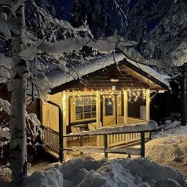 Immelmökit, hotel a Levi