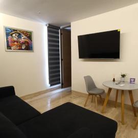 Brand-new Loft with Pool, Near Beach and Nightlife