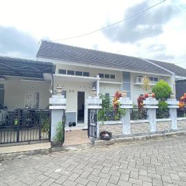 OYO 94935 Rahayu Homestay, hotel en Yogyakarta