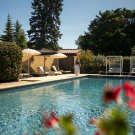 Villa Liberty, hotel in Entraigues-sur-la-Sorgue