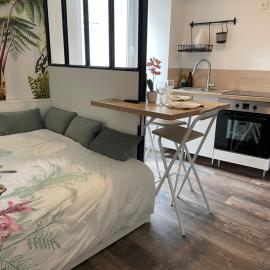 CLIMATISÉ appartement design hypercentre Gare & espresso offert, hotel in Castelnaudary
