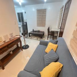Motorists Transient House, hotel u gradu Carmona