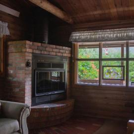 HONEYSUCKLE - Rustic cabin for 2 in Oak Creek Canyon, hotell i Sedona