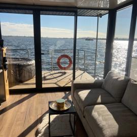 Houseboat Zegrze