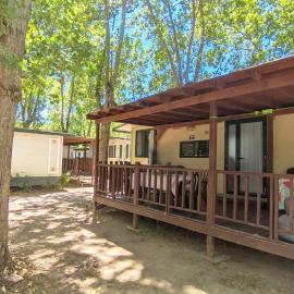 Mobilehomes in Tuoro Sul Trasimeno - Umbrien 24273, hotel in Tuoro sul Trasimeno