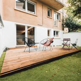 Cozy Central Studio with Private Terrace