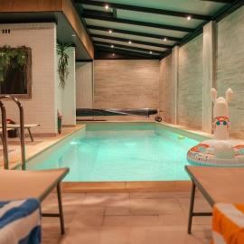 So'Lodge Spa & Piscine, hotel en Gavrelle