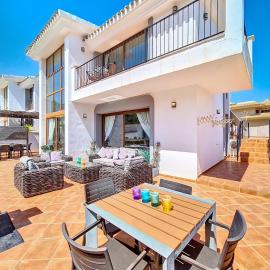 La Manga Club - Las Atalayas ll Villa 5910 – hotel w mieście Atamaría