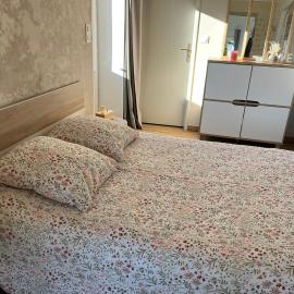 Gîte avec vue imprenable sur la campagne, hotelli kohteessa Courgains