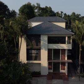 Irroi Kaziranga, hotel in Kāziranga