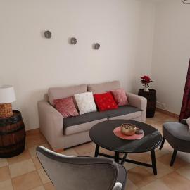 65 m2 full-foot apartment in a house with garden and private entrance, hotell Toruńis