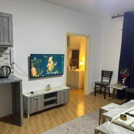 A double bed apartment in heart of Amman شارع سلطان الهند خلف ش عبدالله غوشه