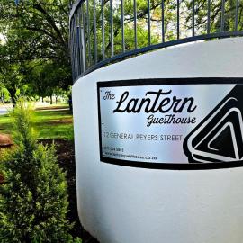 The Lantern Guesthouse, hotel v destinaci Bloemfontein