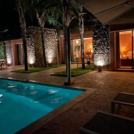 Villa Malika Private Luxury Villa Marrakech, hotell i Tameslouht
