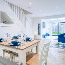 Hatherleigh Drive - 2 Bedroom House - Mumbles
