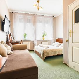 Pod Ratuszem – hotel w mieście Rzeszów