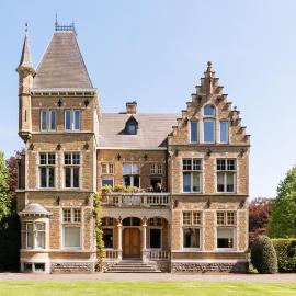 Kasteel Ter Wallen - Boutique Hotel, hôtel à Iseghem