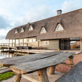 10P 4B Villa with Pool and Sauna in Spijkerboor
